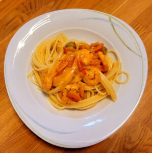 Spaghetti mit Scampi Paprika Sauce
