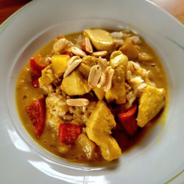 Hähnchen Erdnuss Curry